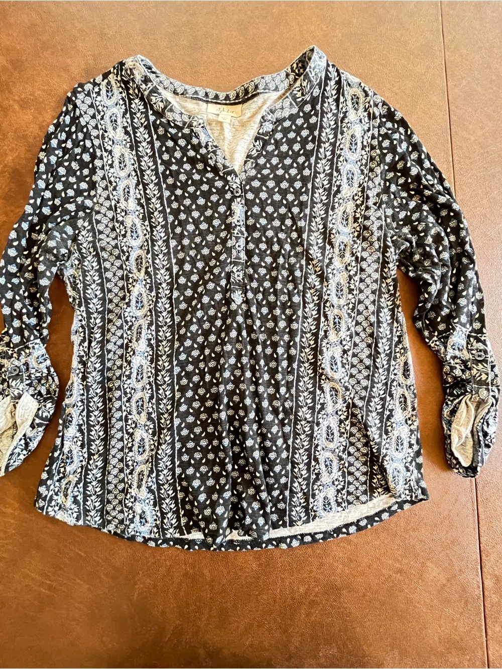 Style & Co Blue/Black Top